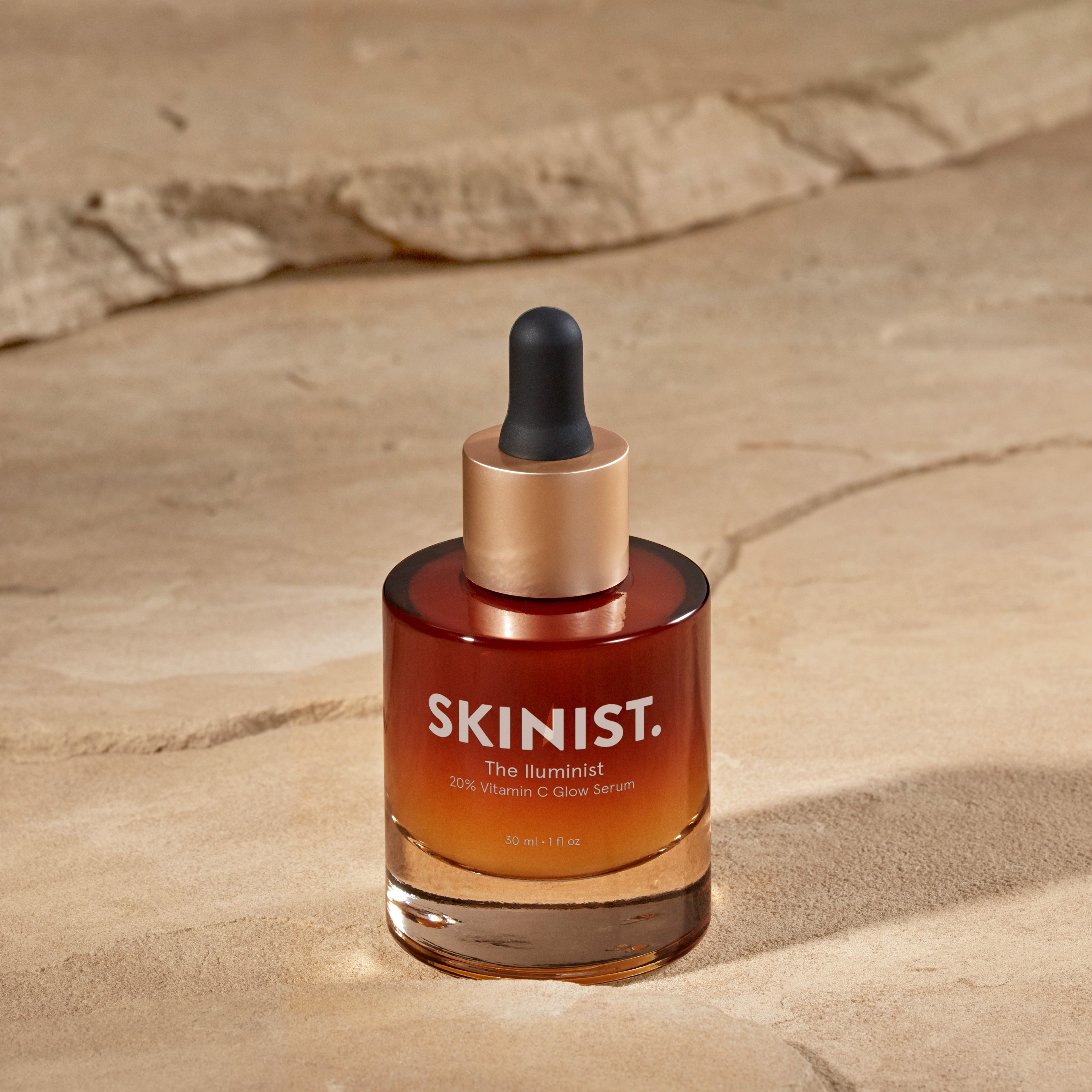 The Iluminist – Vitamin C Brightening Serum for Dull Skin