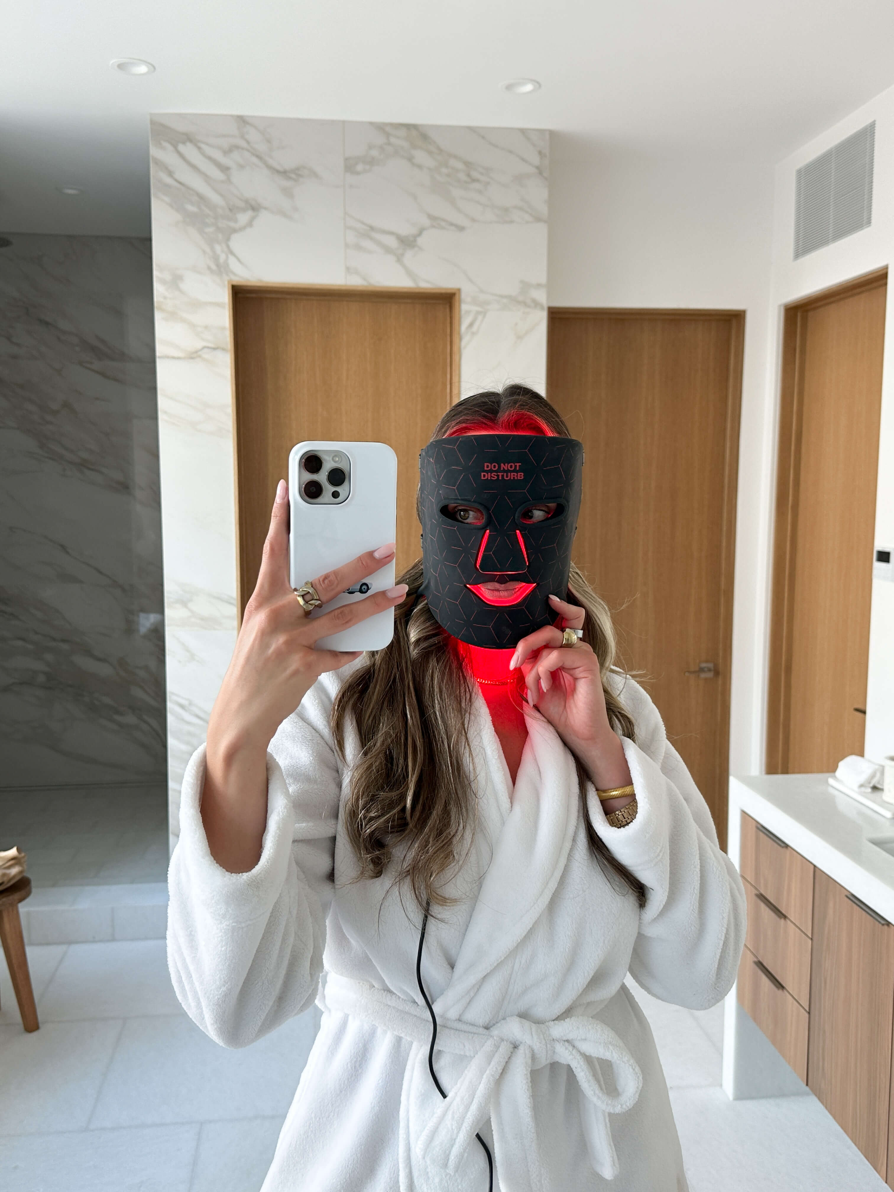 Red Light LED Therapy Mask – Acne & Anti-Aging | Younger Glow